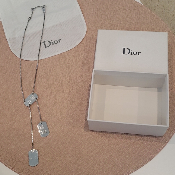 New Auth. Dior necklaces - Picture 4 of 4